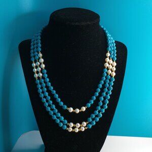 Elegant Turquoise and silver pearl beaded Necklaces